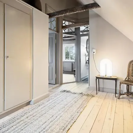 Tatil Evi Personality And Vintage Aesthetics On Langeland Tranekær